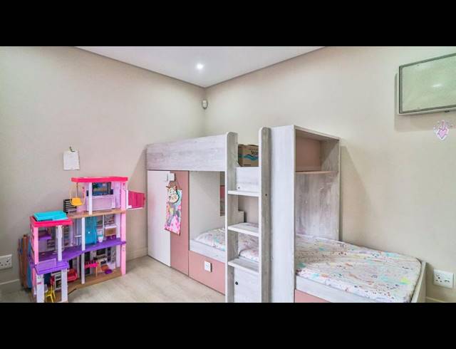 3 BEDROOM HOUSE FOR SALE IN MONTROSE